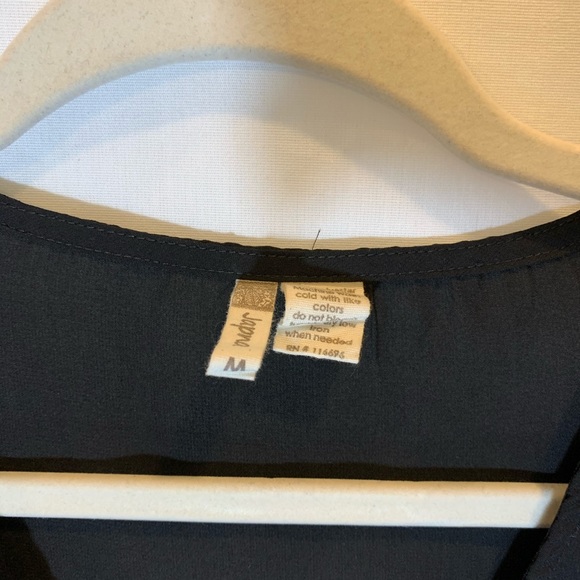 Japna Top - Picture 5 of 10